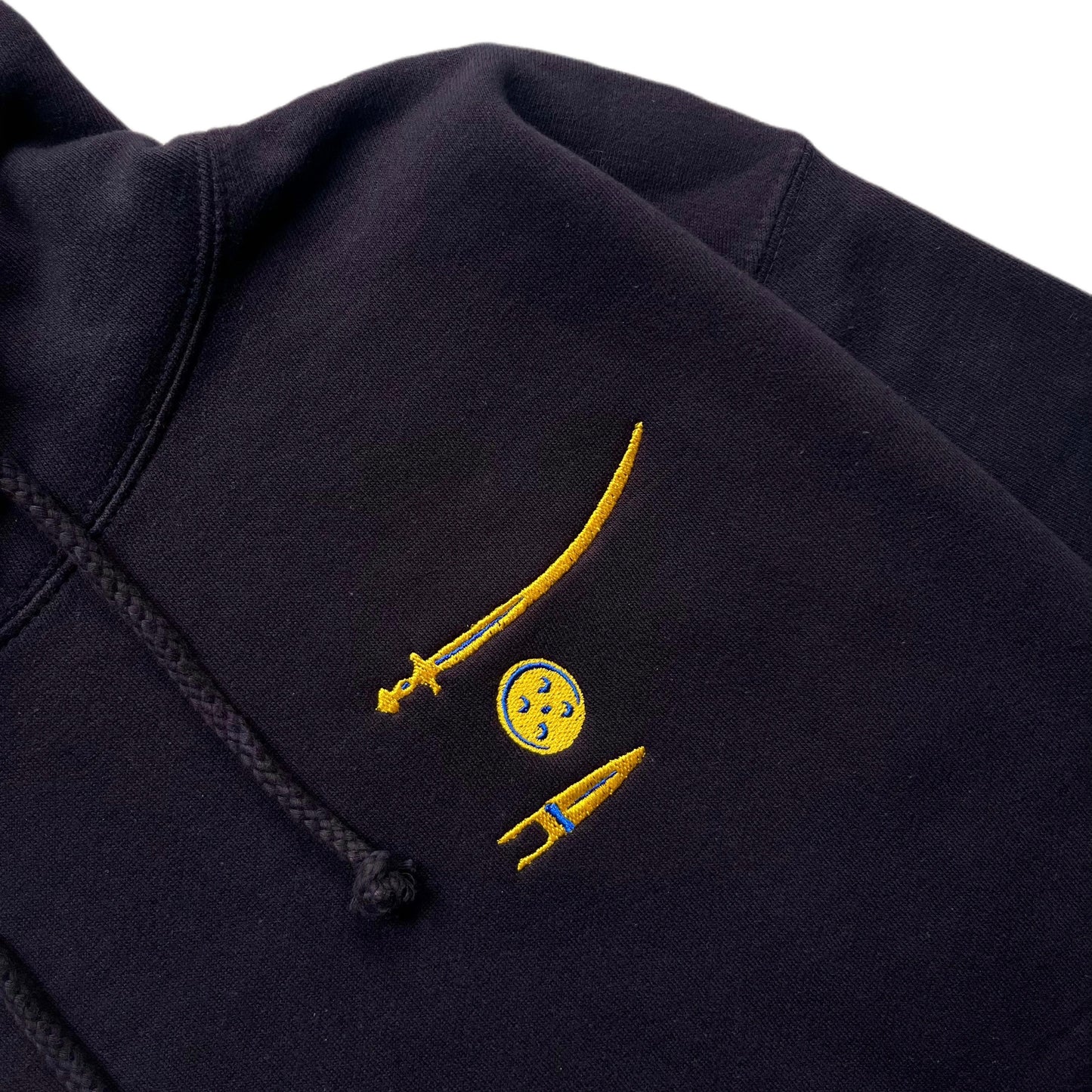 Sikh embroidery hoodie
puratan nishan sahib hoodie
